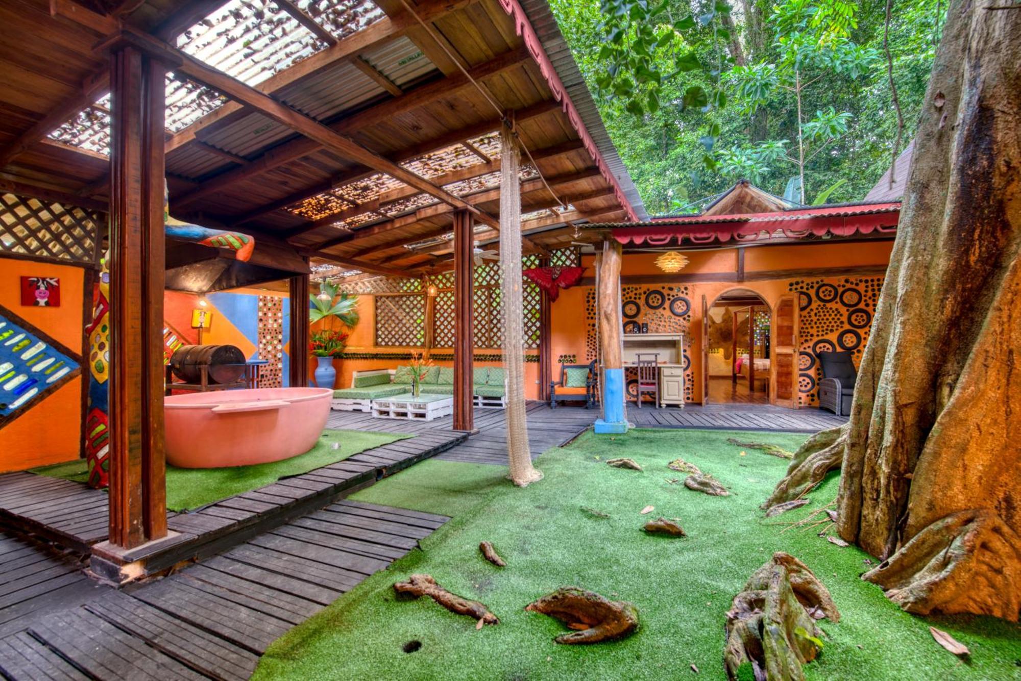 Tree House Beachfront Lodge Puerto Viejo de Talamanca Eksteriør bilde