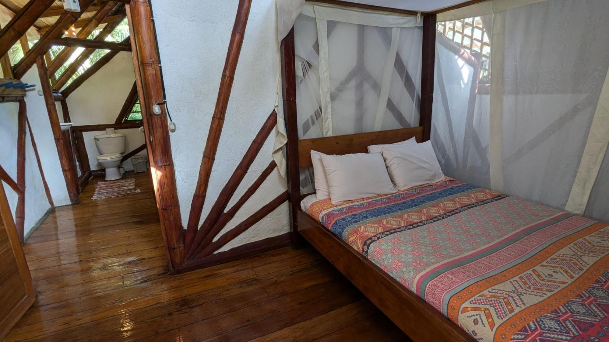 Tree House Beachfront Lodge Puerto Viejo de Talamanca Eksteriør bilde